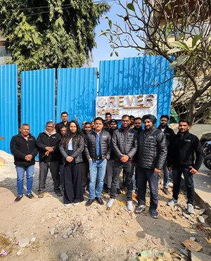 Rever Homes construction management and engineering team